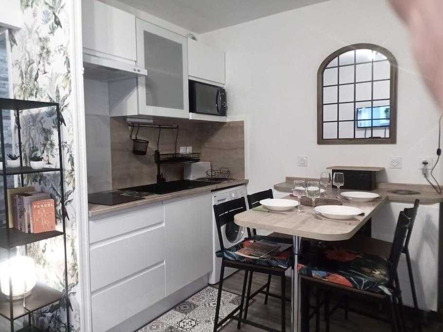 Joli Appartement T2 Tres Bien Situe, Parking Couvert Lourdes Dış mekan fotoğraf