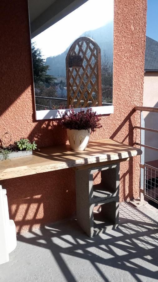 Joli Appartement T2 Tres Bien Situe, Parking Couvert Lourdes Dış mekan fotoğraf